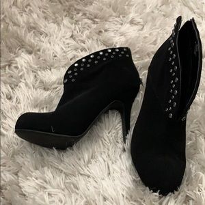 Black ankle boots